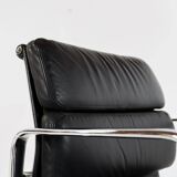EA208 Soft Pad chair by Charles & REA208 Soft Pad chair by Charles & Ray Eay Eames for Herman Miller