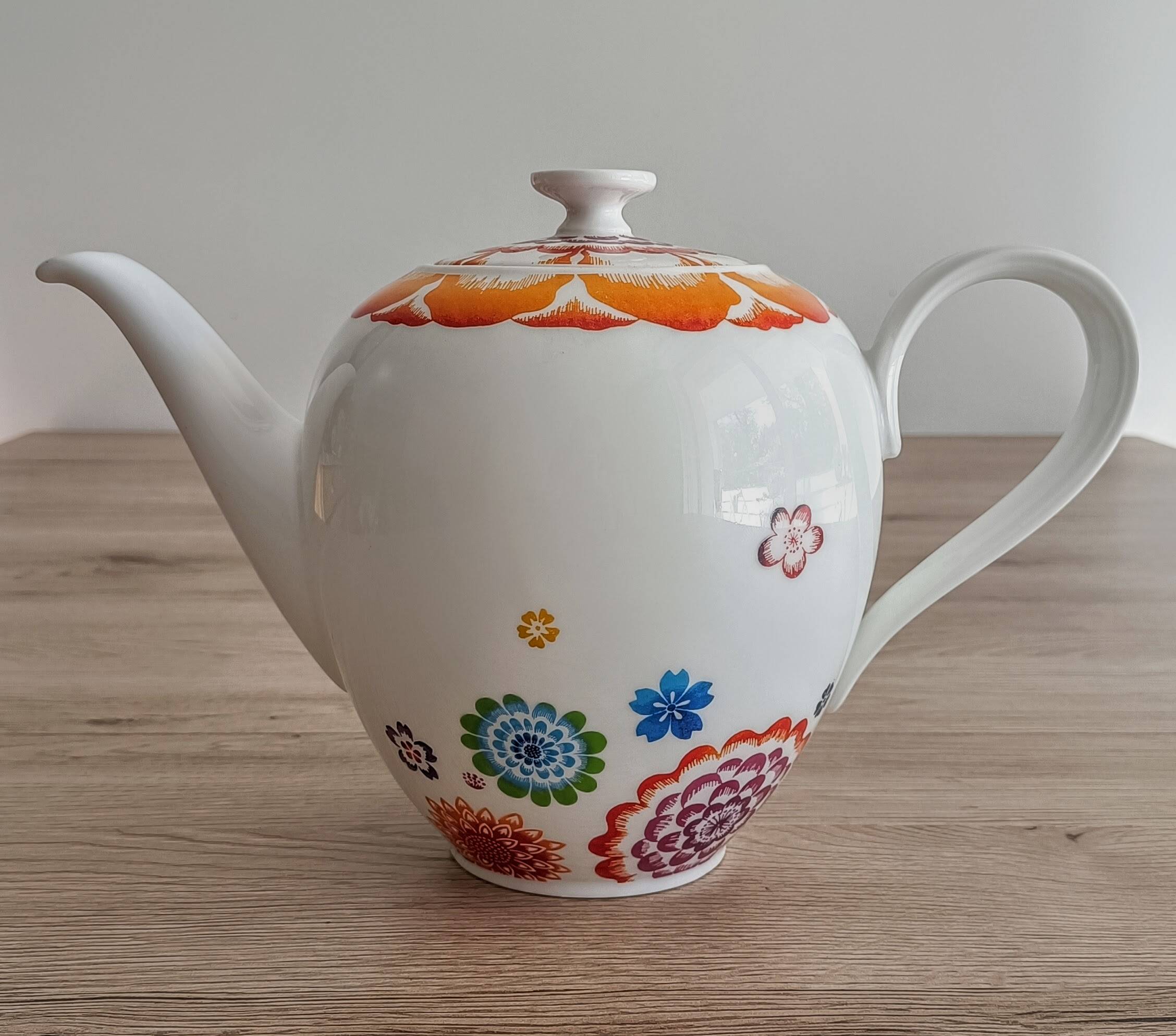 Villeroy and Boch teapot - coffee maker Anmut Bloom collection