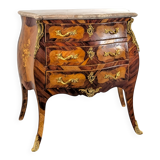 Louis XV period chest of drawers in rosewood marquetry