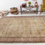 Hand-made vintage rug 303x206cm