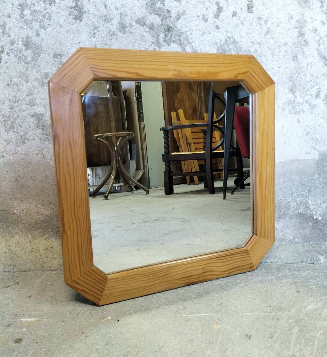 Miroir en pin vintage