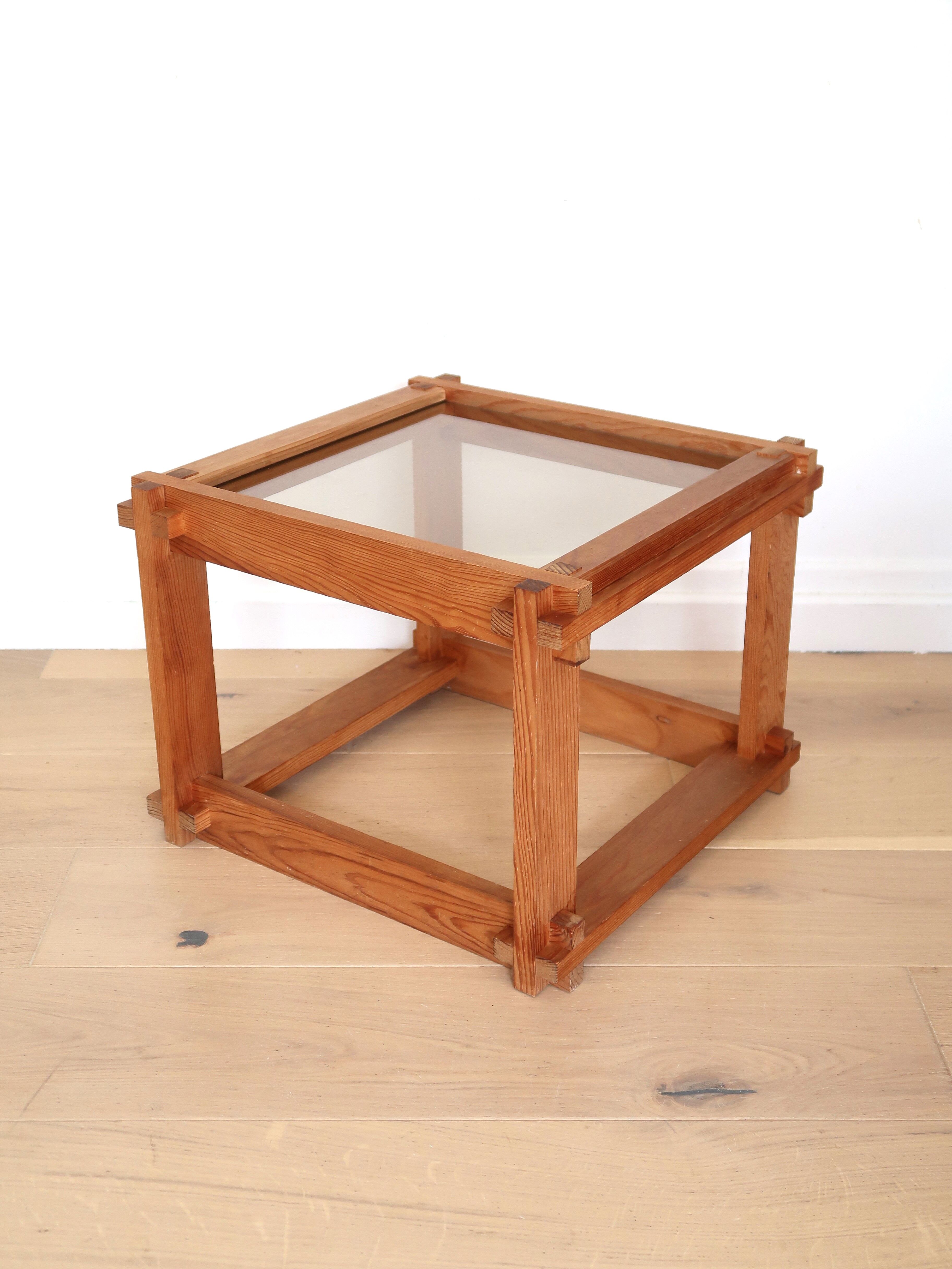 Wooden side table / bedside table 60s 70s