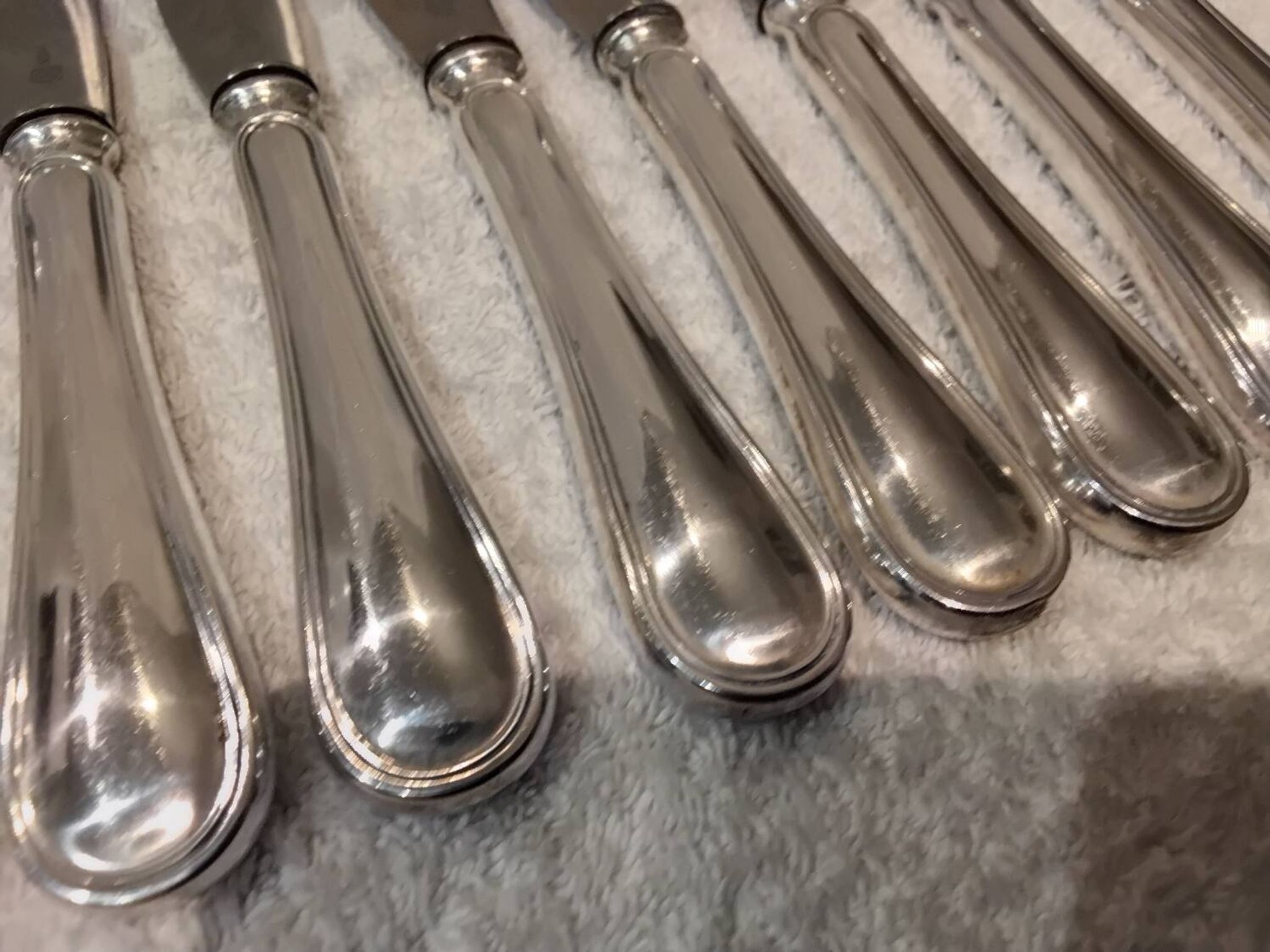 11 table knives with 800 silver handles, Swiss goldsmith Jezler filet