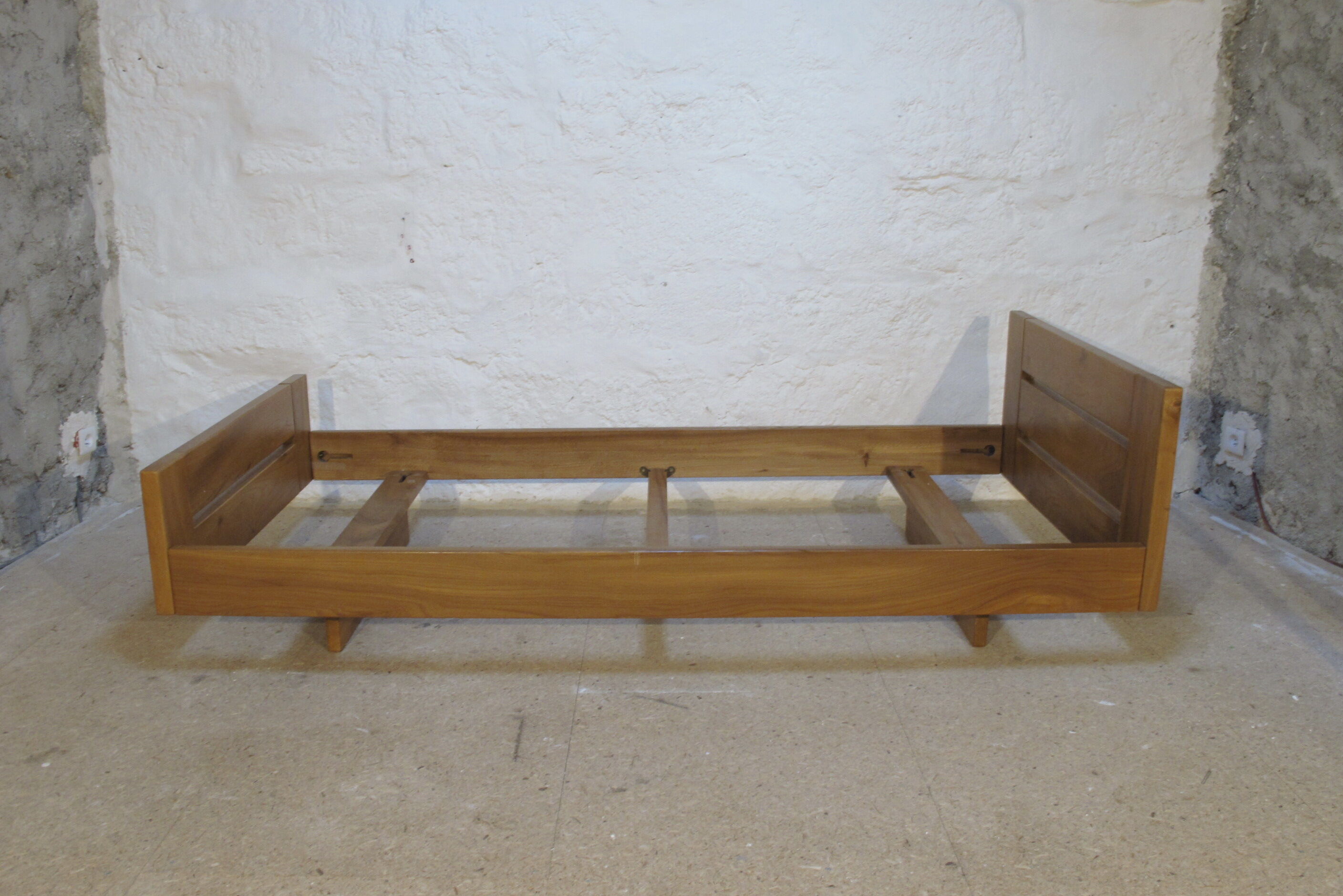 Lit orme massif Regain