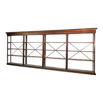 Exceptional shop shelf from the Napoleonic III era in pine.