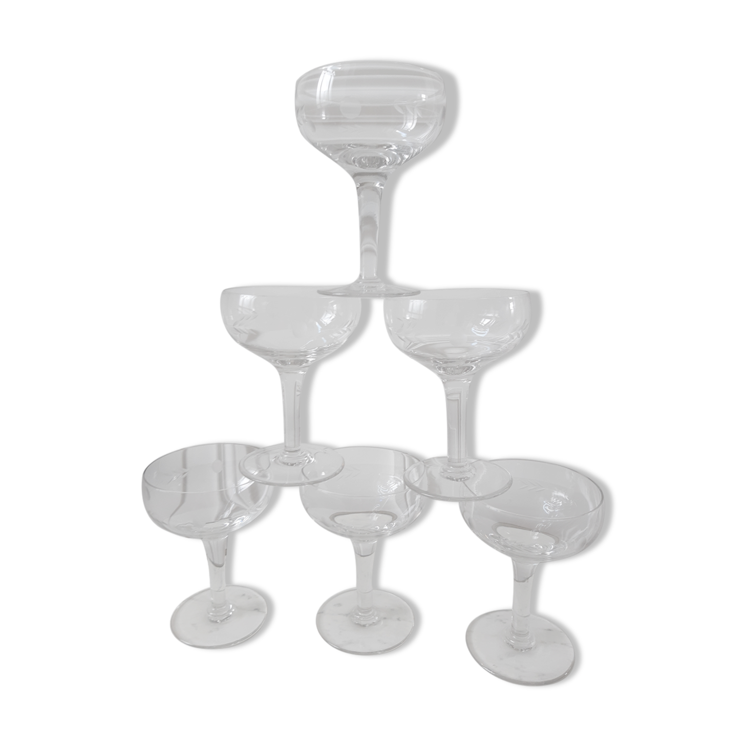 Set of 6 crystal champagne glasses engraved 50s