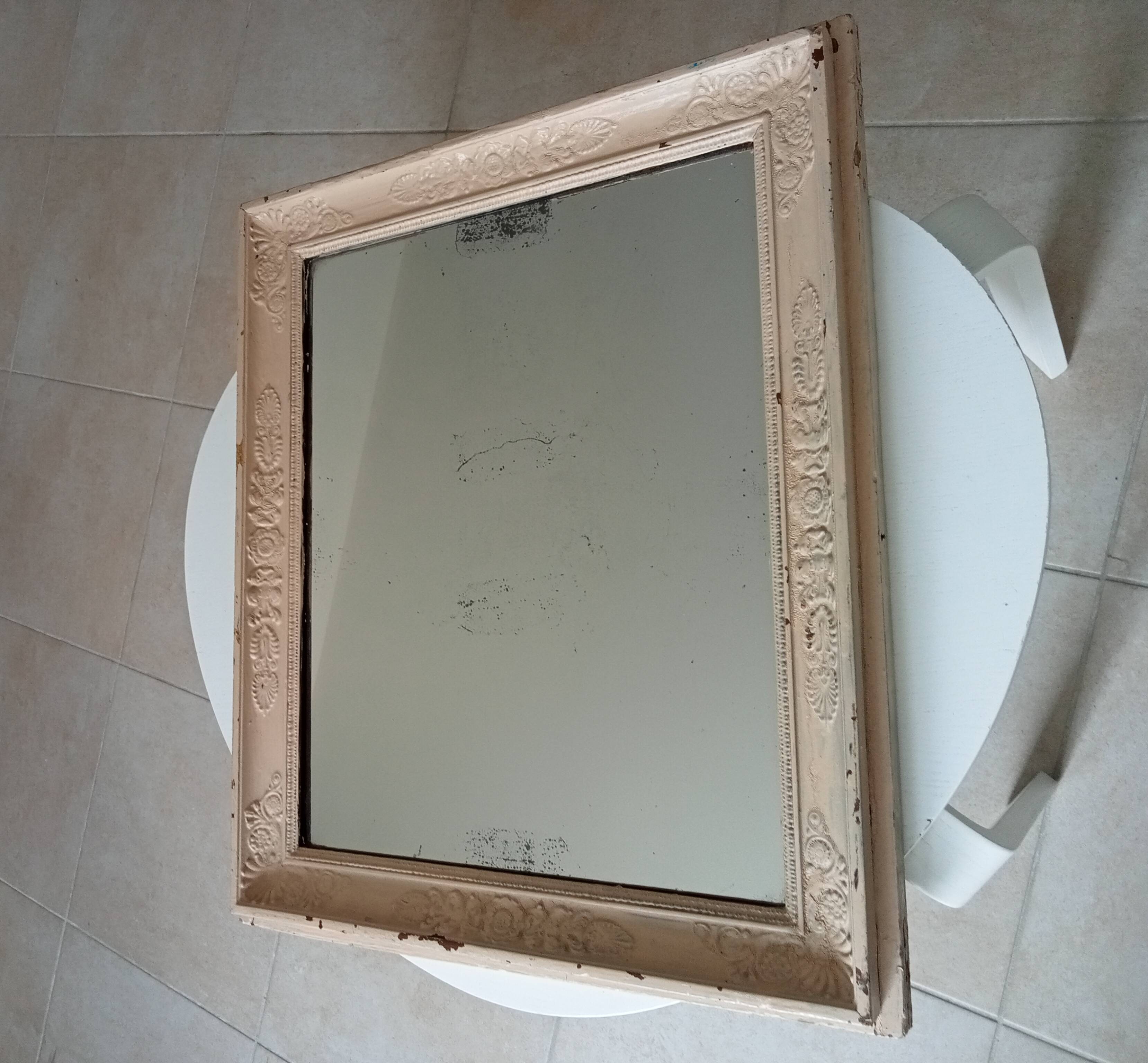 Antique 19th century mirror in carved solid wood 65*54cm