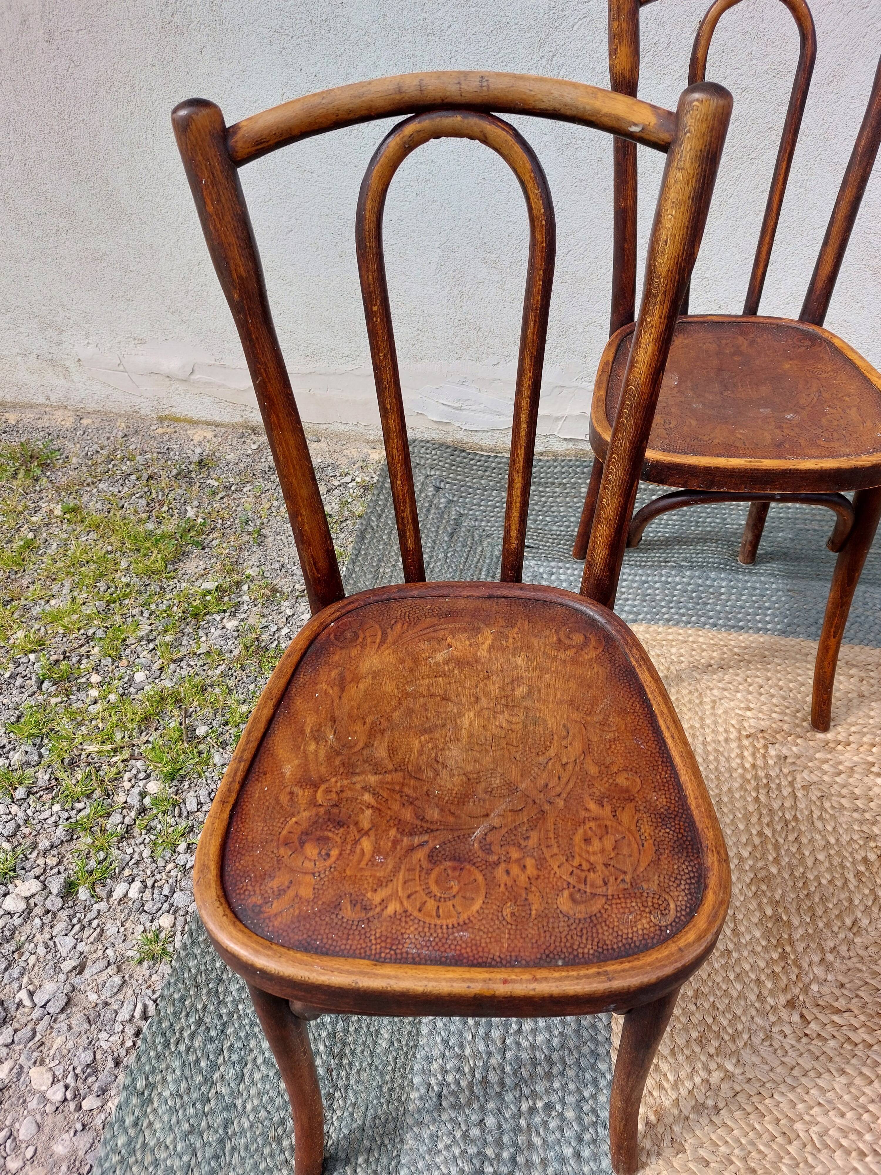 6 Luterma bistro chairs with pattern on the seat