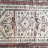 Persian carpet 100% handmade wool 185x105cm