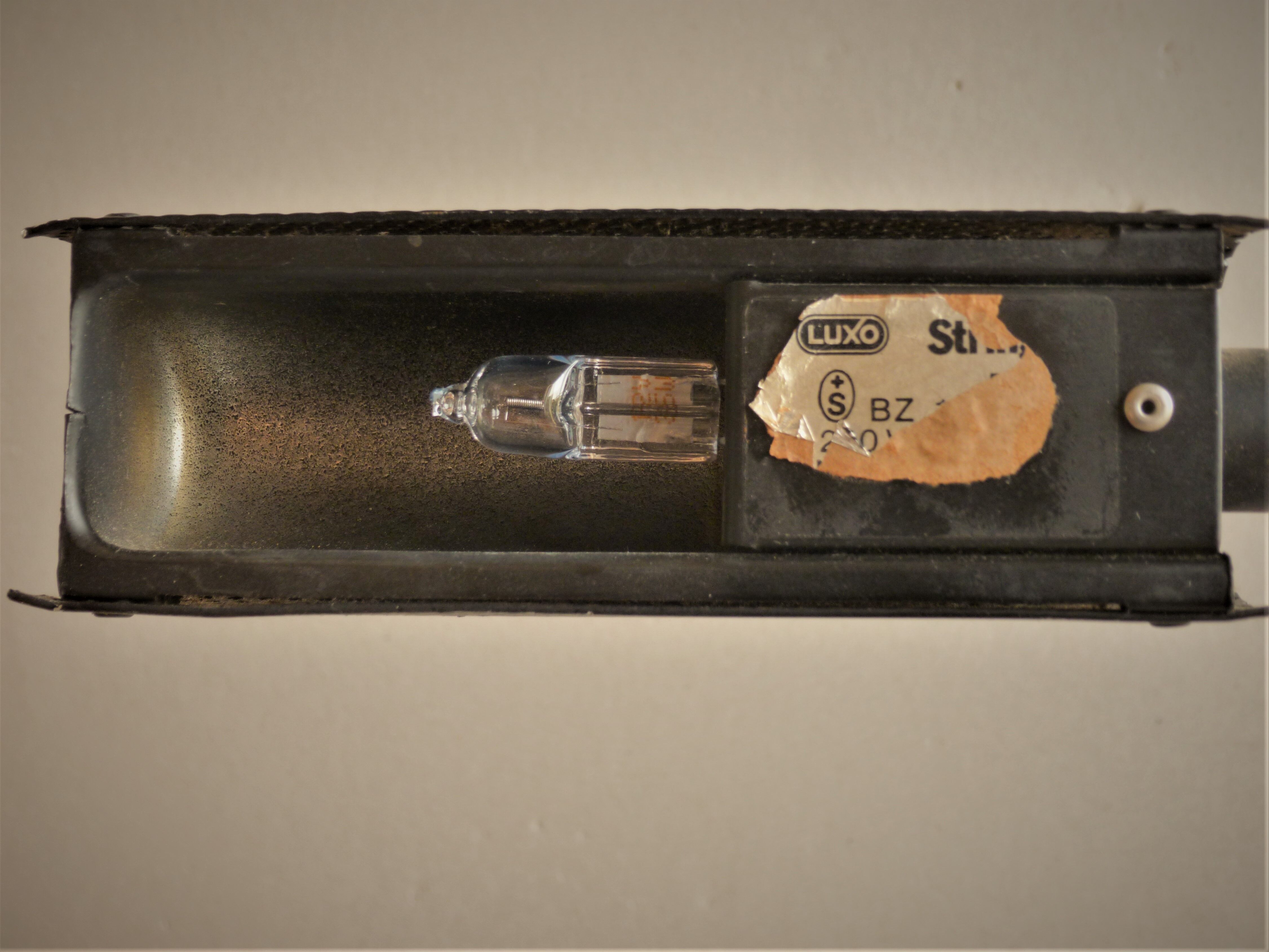 "Stringa" lamp by Hans Ansems, Luxo edition, 80s