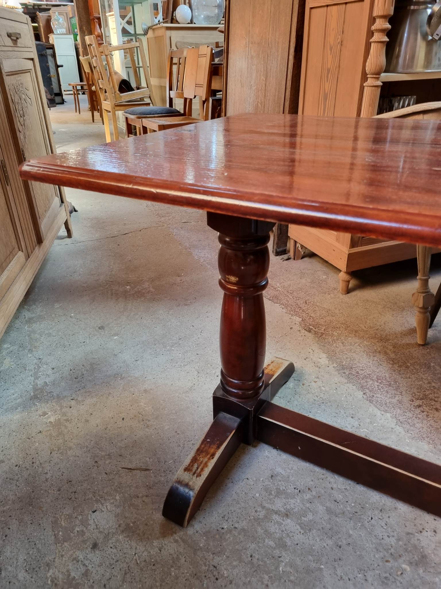 Bistro table