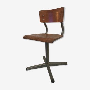Small industrial chair child 60s