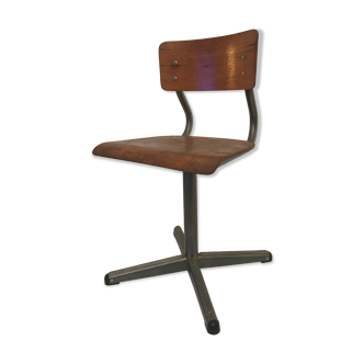 Small industrial chair child 60s