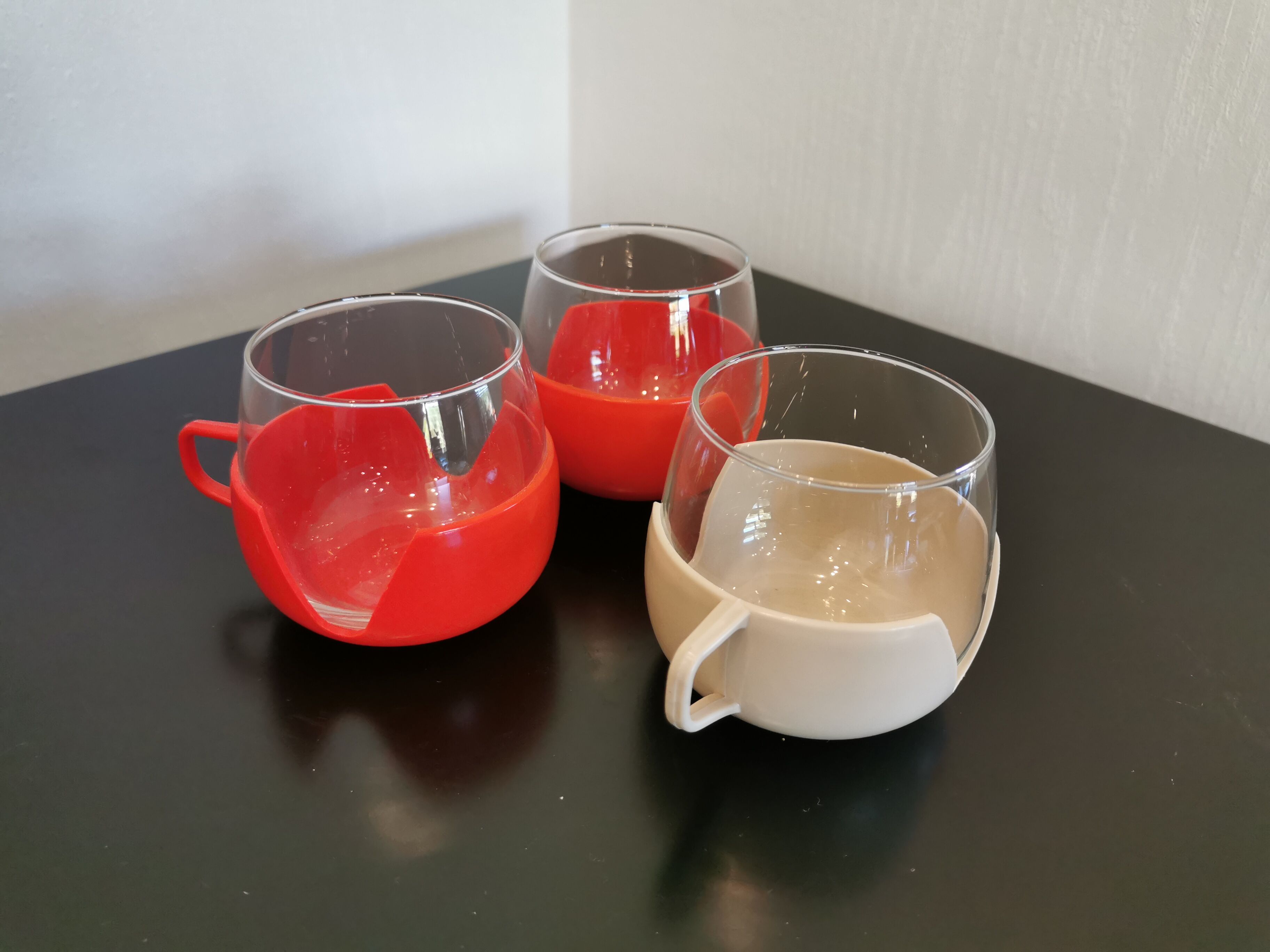 Lot de 6 verres années 70