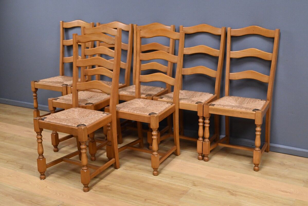 Set of 8 beech chairs – 1980