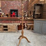 Free-standing coat rack