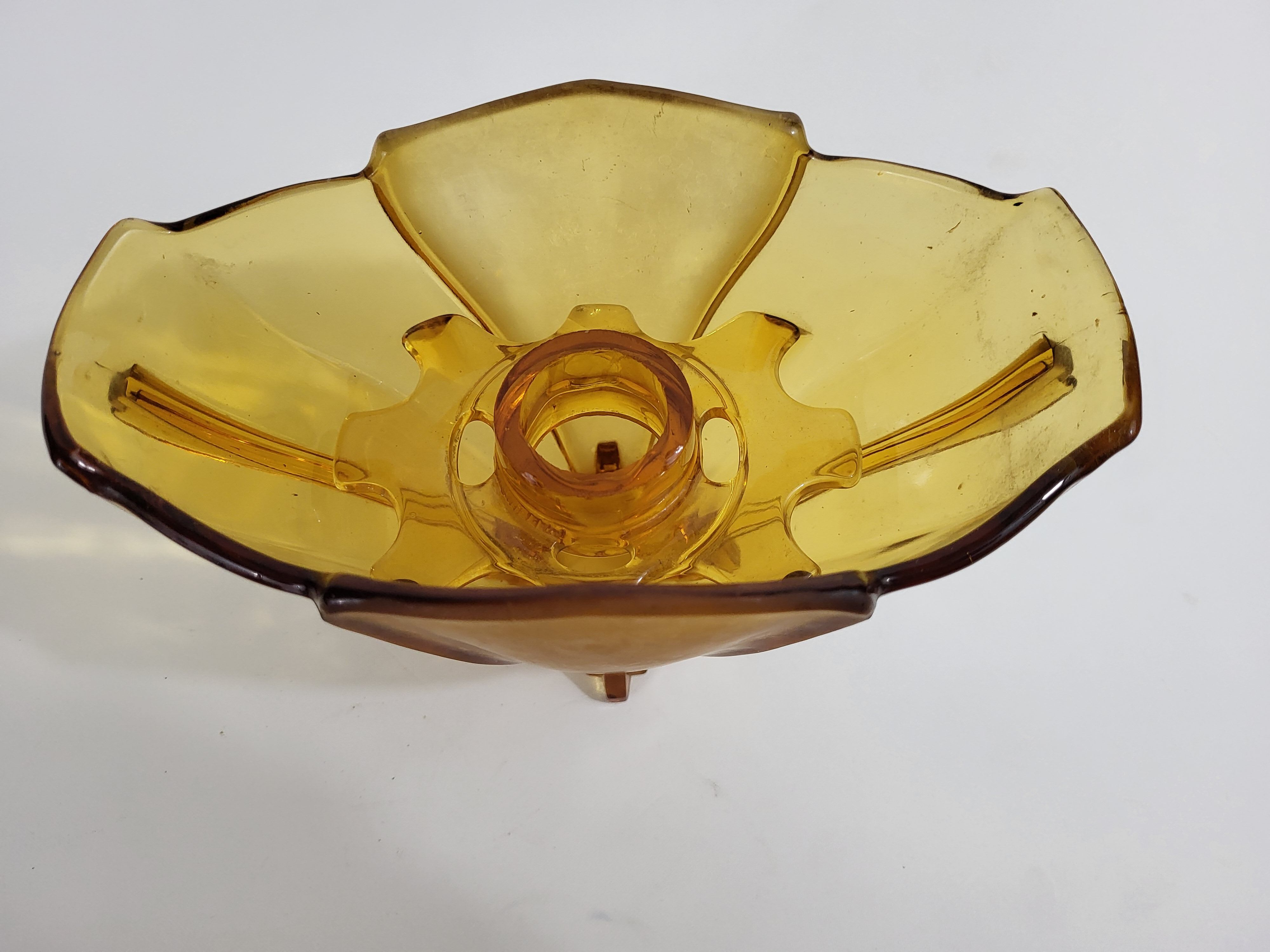 Art Deco glass picflower vase