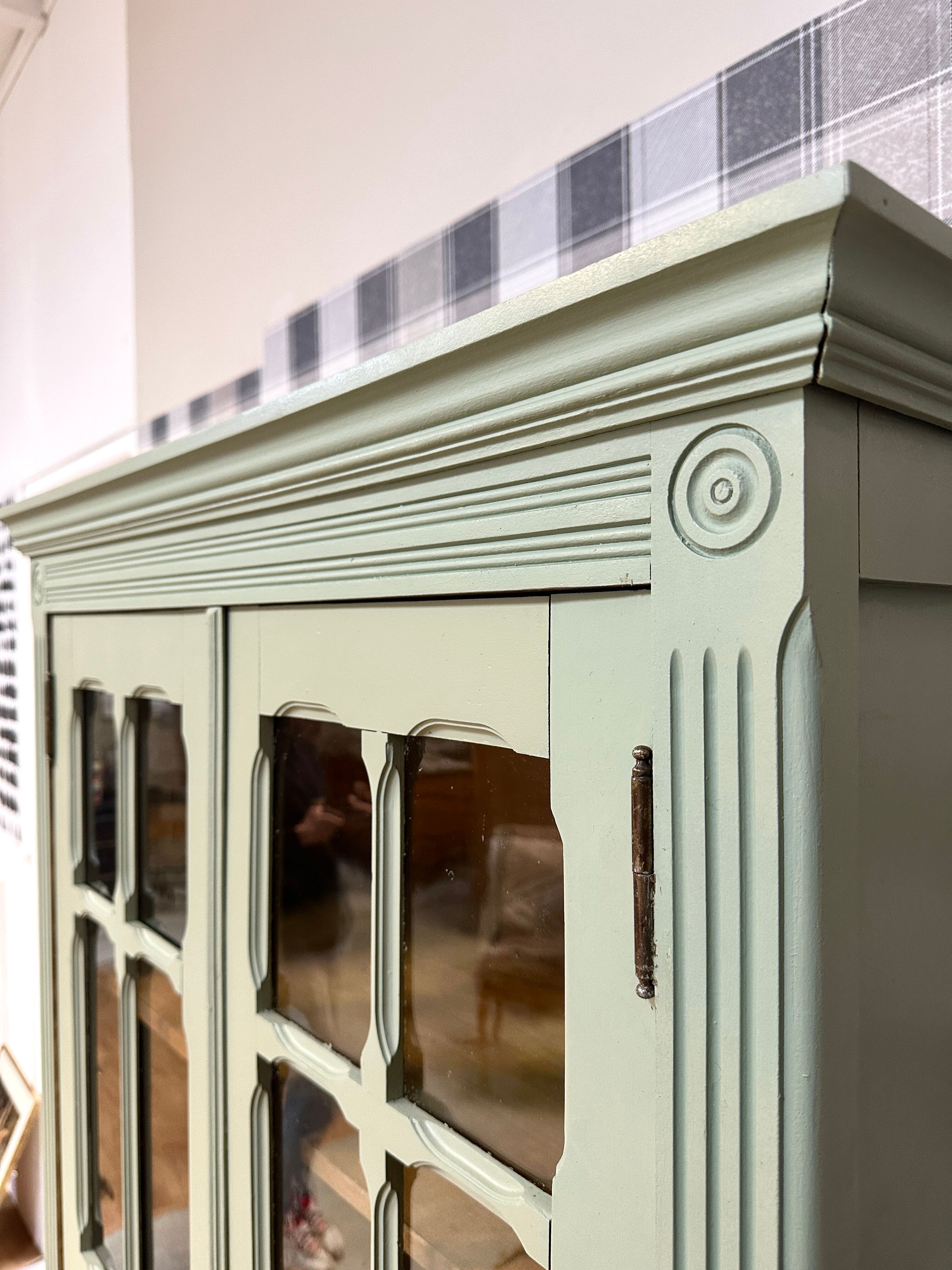 Glazed Parisian wardrobe