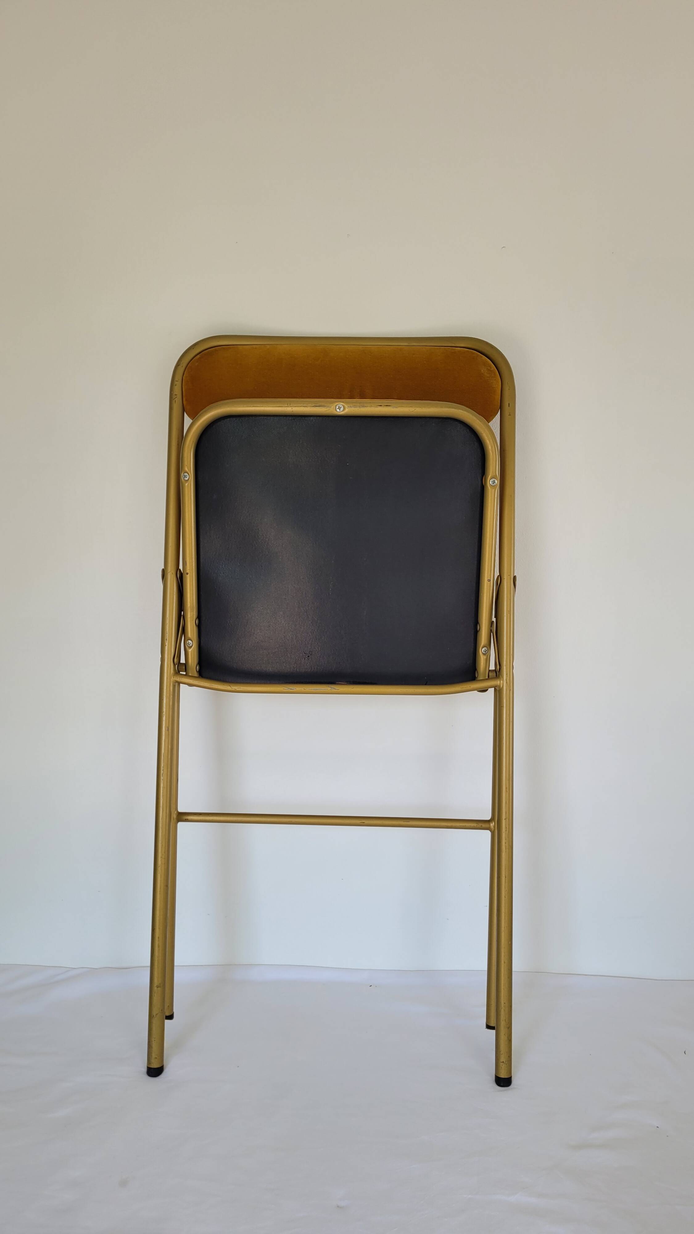 Folding chair Souvignet velvet and metal