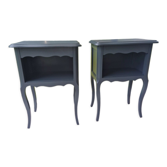 2 renovated bedside tables