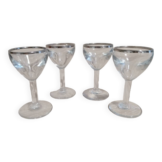 Verres à liqueur