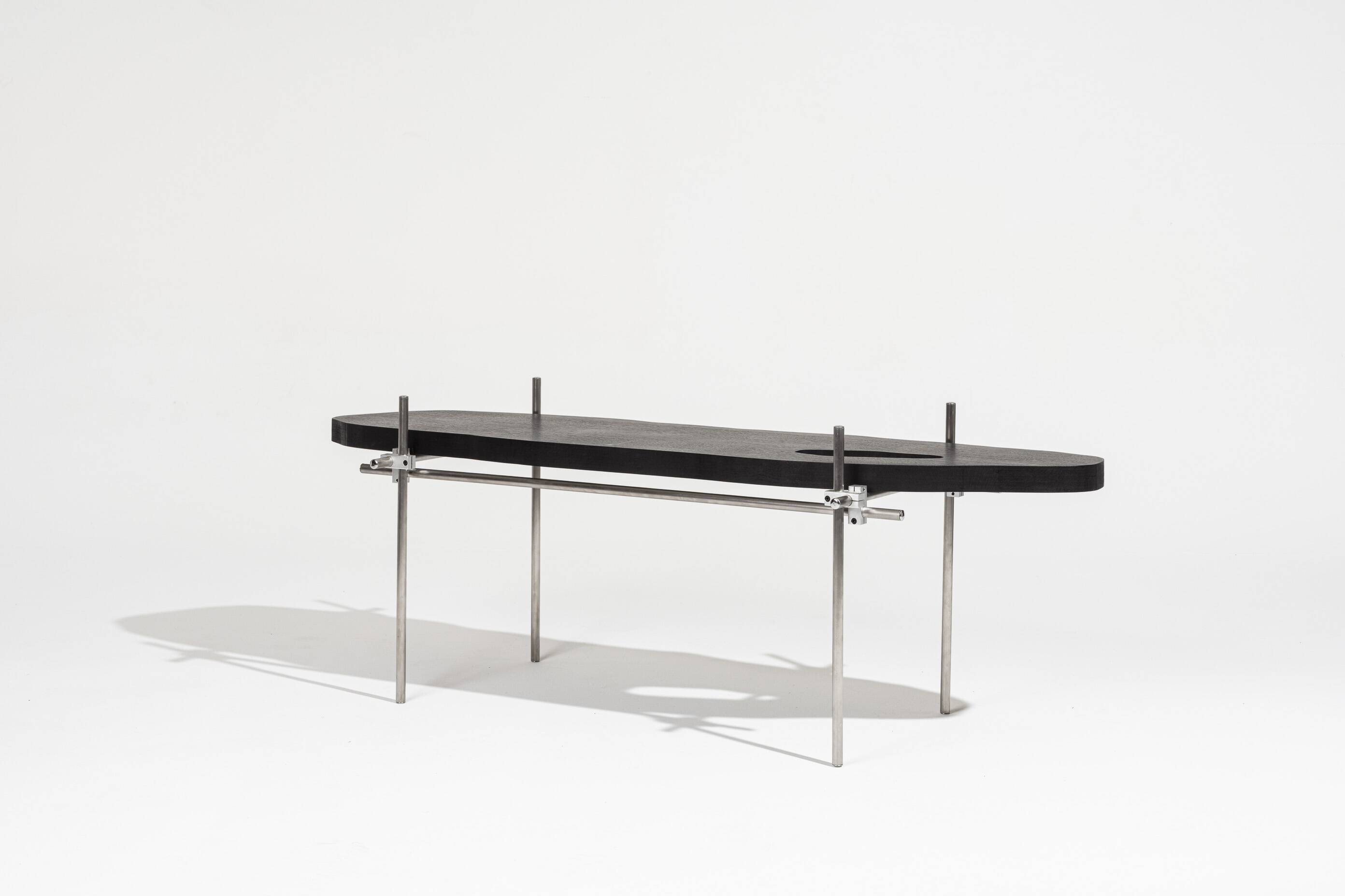 Banc "Métal nexus"