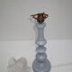 Ancienne lampe de table, pied en bois tourné gris galet et tulipe en verre