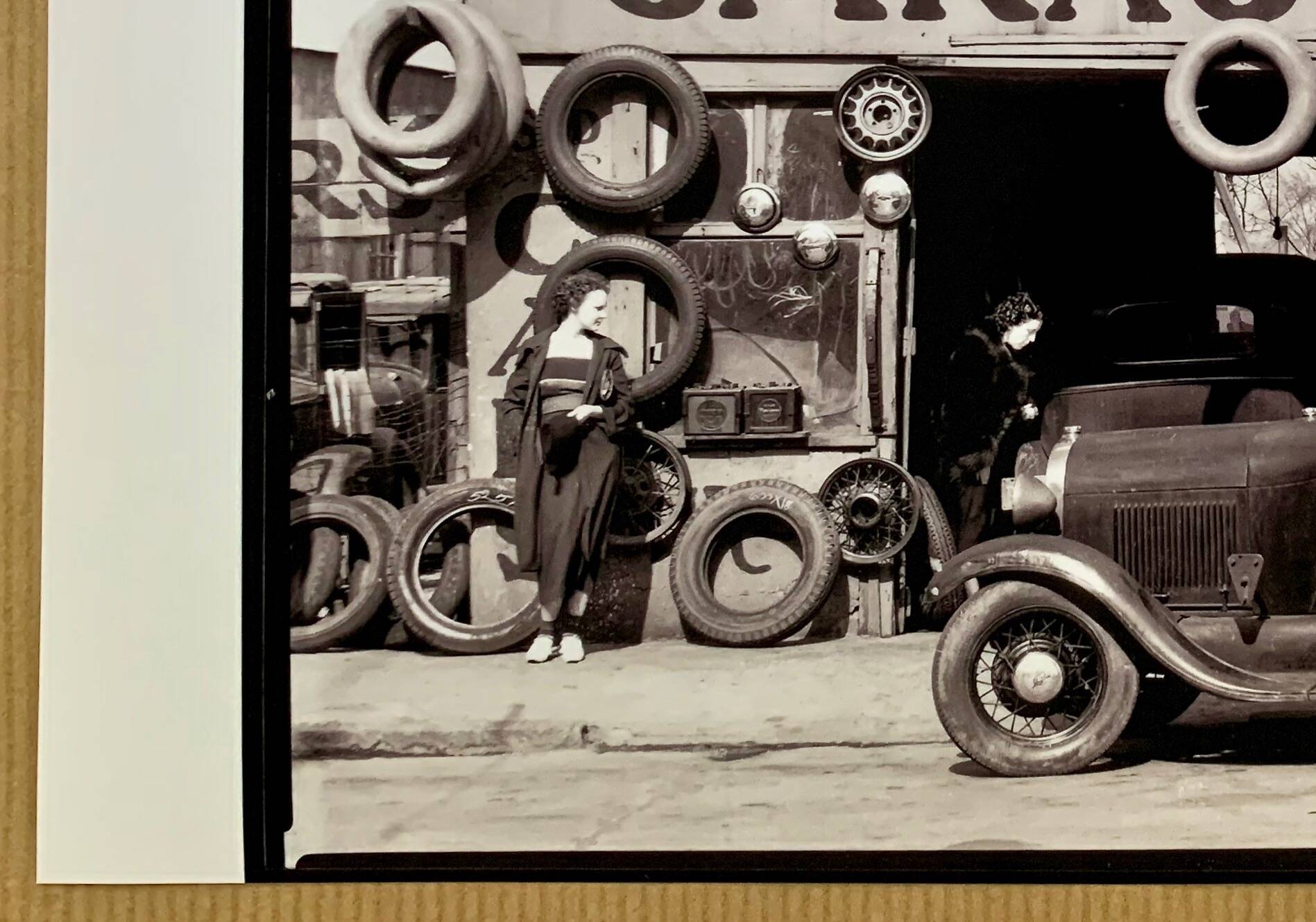 Fine art photography Walker Evans – “Garage in Southern City Outskirts”, 1936