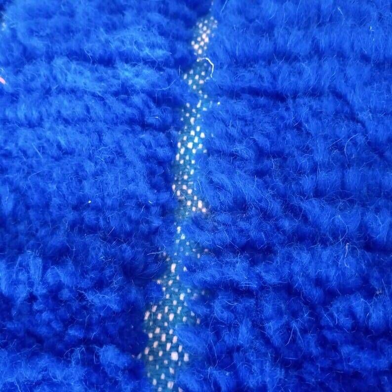 Authentic traditional Berber rug in natural wool 150/250 cm