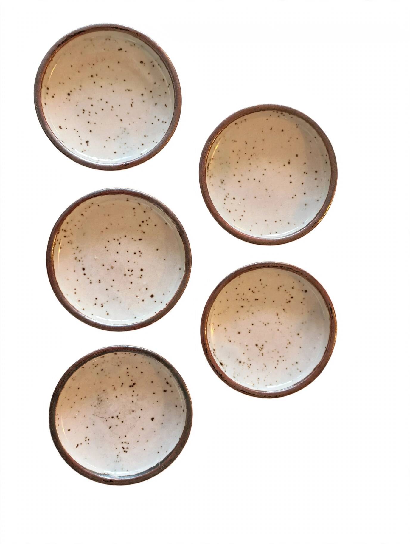 Vintage coffee service 10 pieces, 5 cups plus 5 saucers in speckled stoneware.