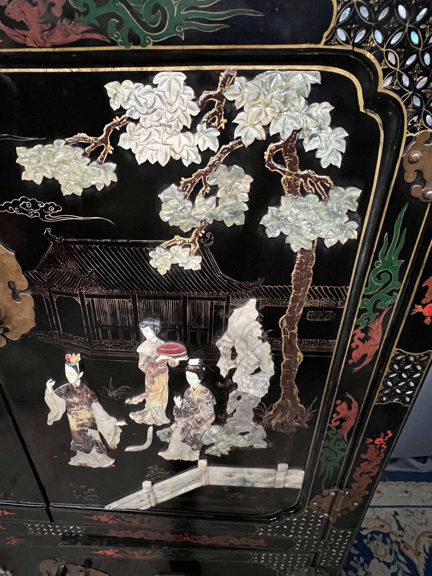 Chinoiserie-style cabinet. Inlaid with steatite, jade, marble, and ivory.