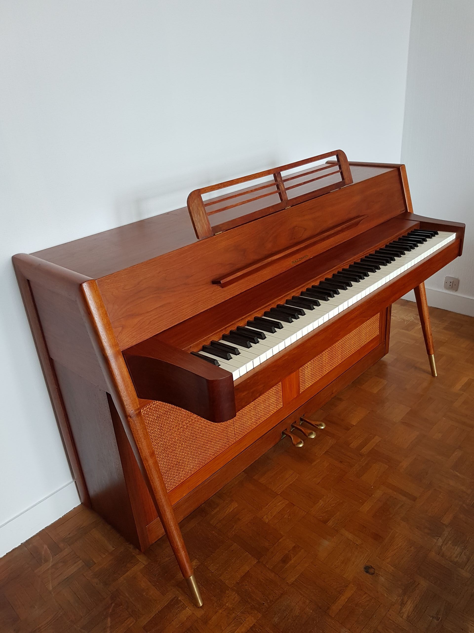 Piano Danois style Acrosonic par Baldwin