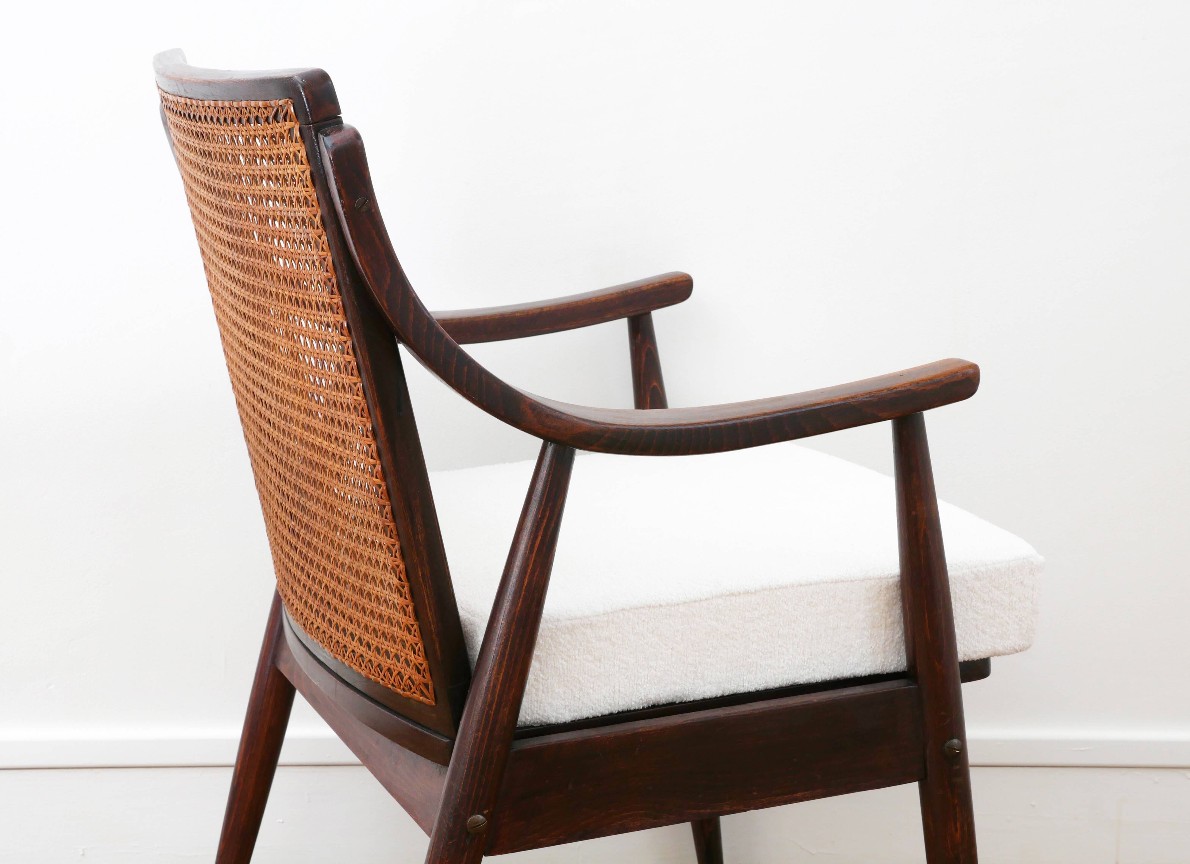 Fauteuil vintage en cannage - Restauré - Assise neuve