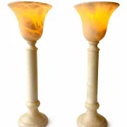 Paire de lampes de table en albâtre par Massive