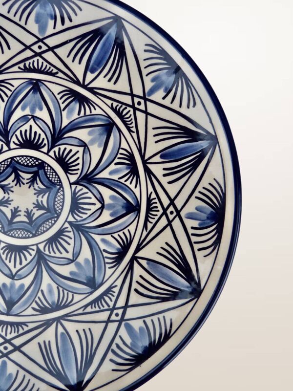 Set de trois plats en céramique peinte espagnole - ⌀ 23, 26 et 32 cm