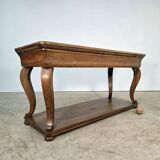 silk table in walnut from the Restoration period