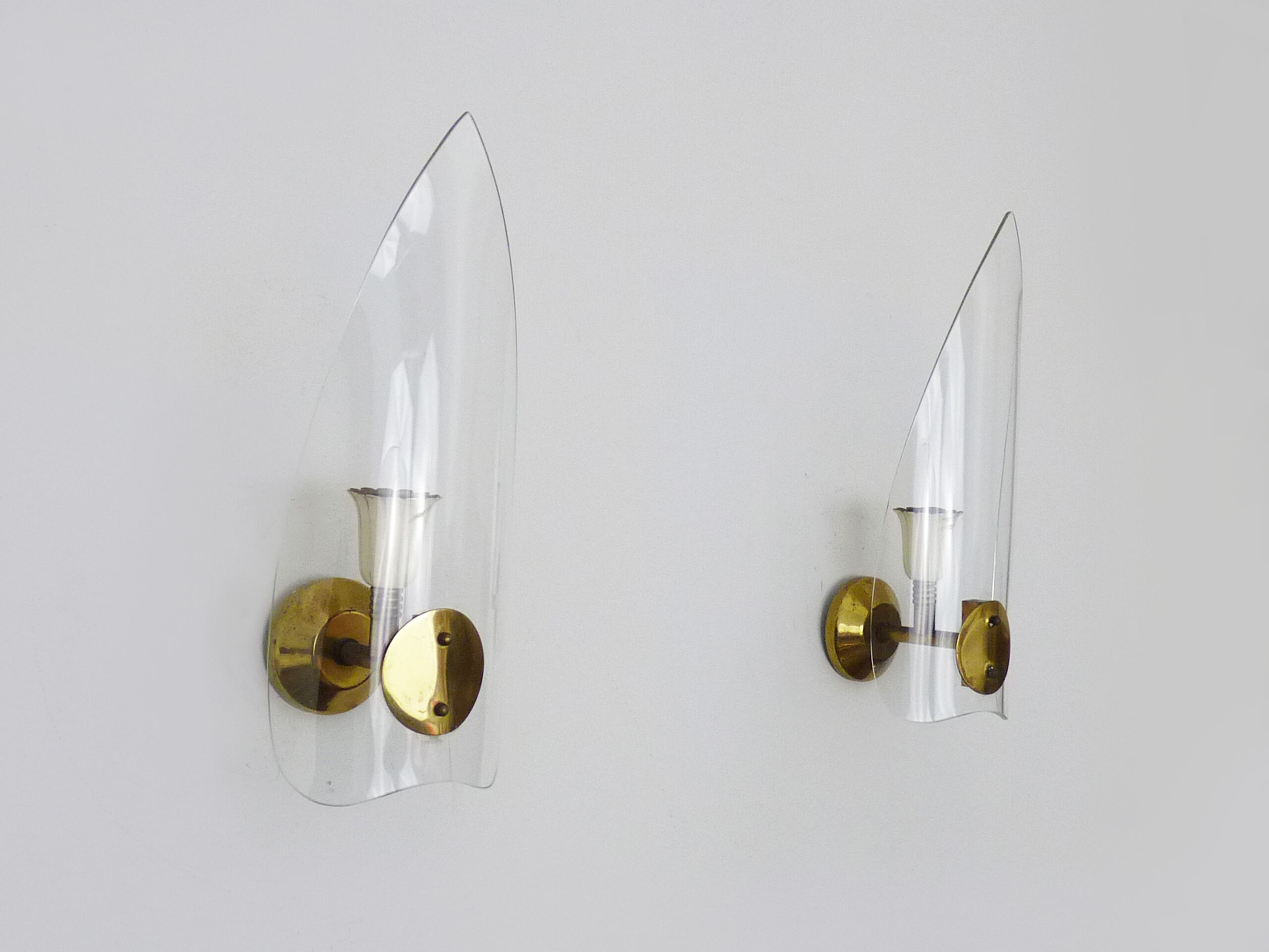 Pair of vintage italian wall sconces, Stilnovo Italy, 50s