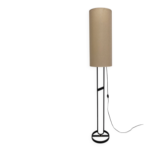 Lampadaire Totem moderniste