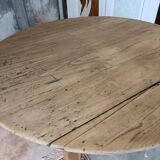 Round farmhouse table
