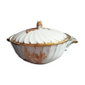 Soupière en procelaine de Limoges blanche et dorée