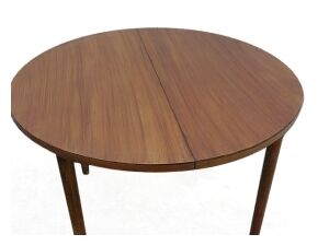 Extendable table set and 4 scandinavian dining chairs in teak 1960