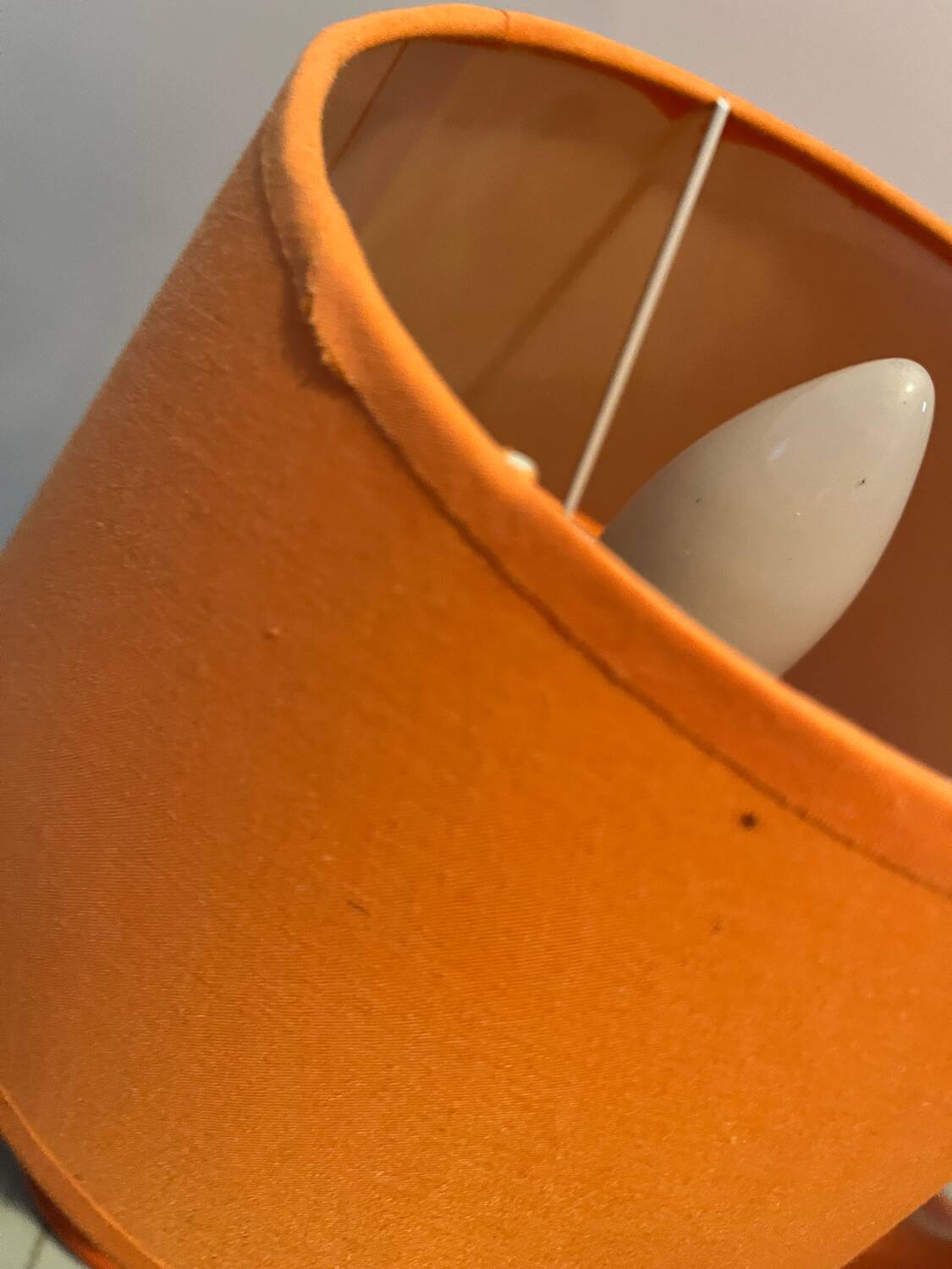2 lampes de chevet orange, années 70