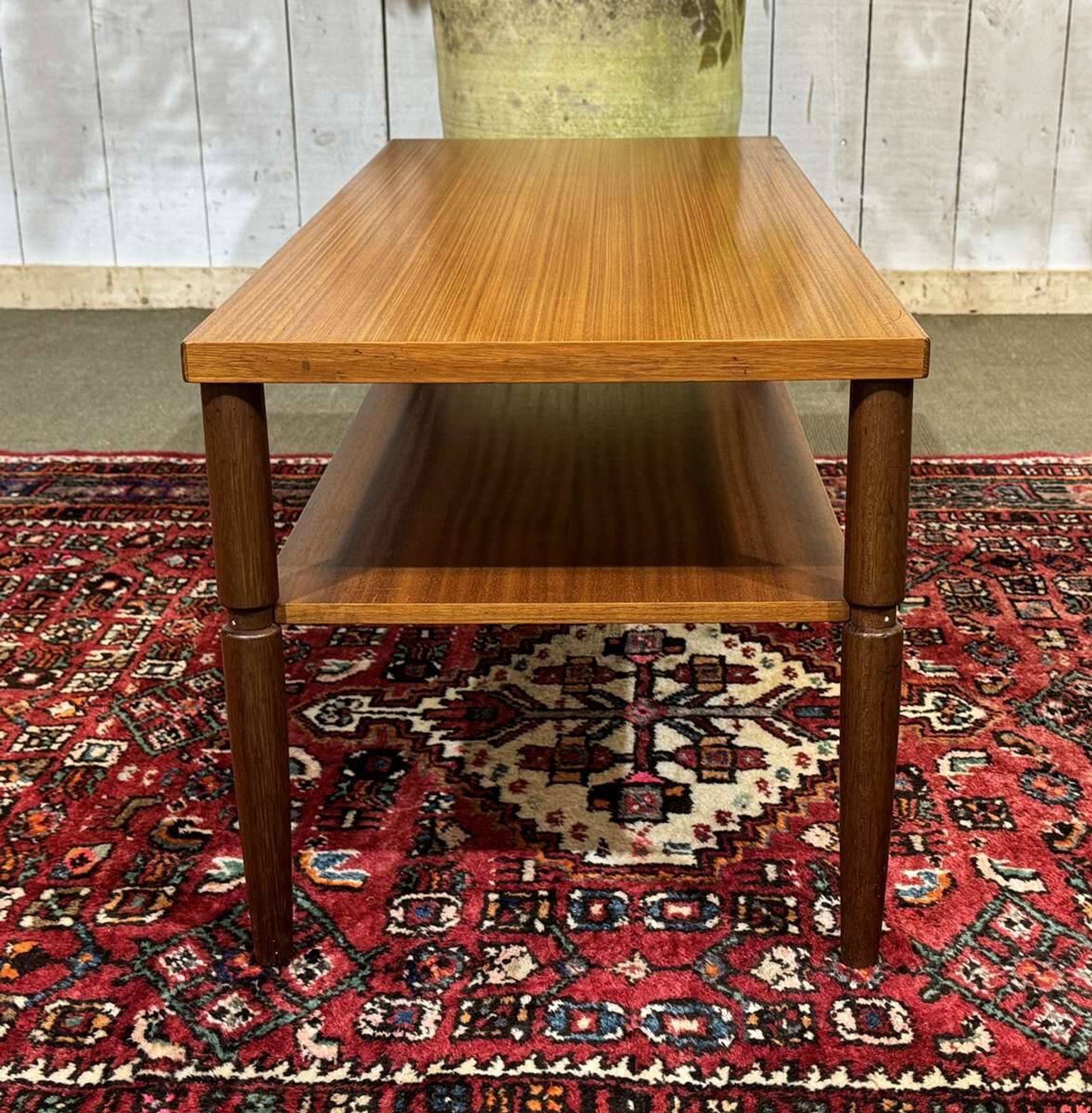 1970s English coffee table in teak and iroko.