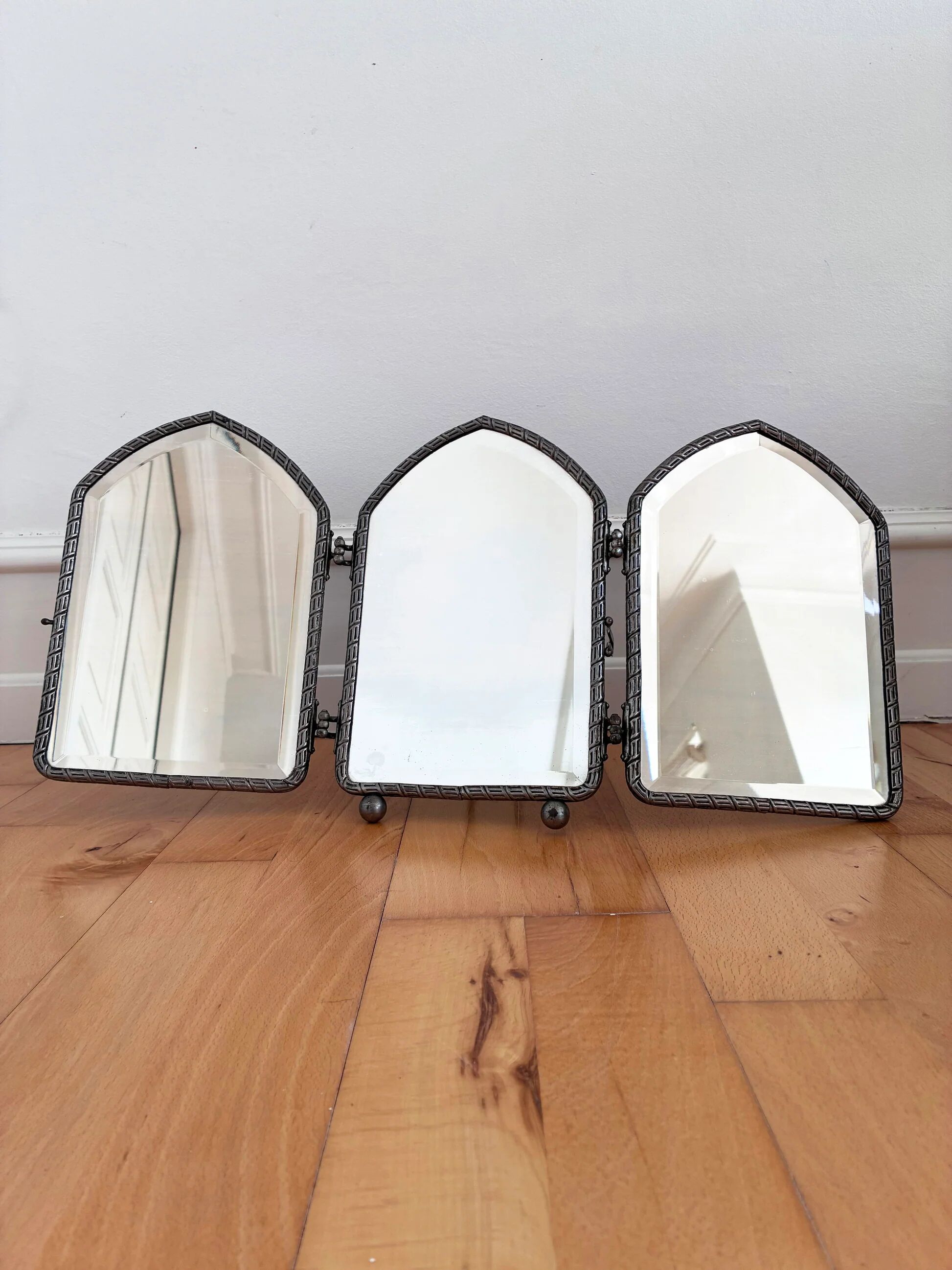 Art Deco tri-fold boudoir vanity mirror, English, 1920s