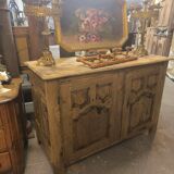 Buffet 17th in Aveyron oak
