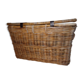 Wicker trunk