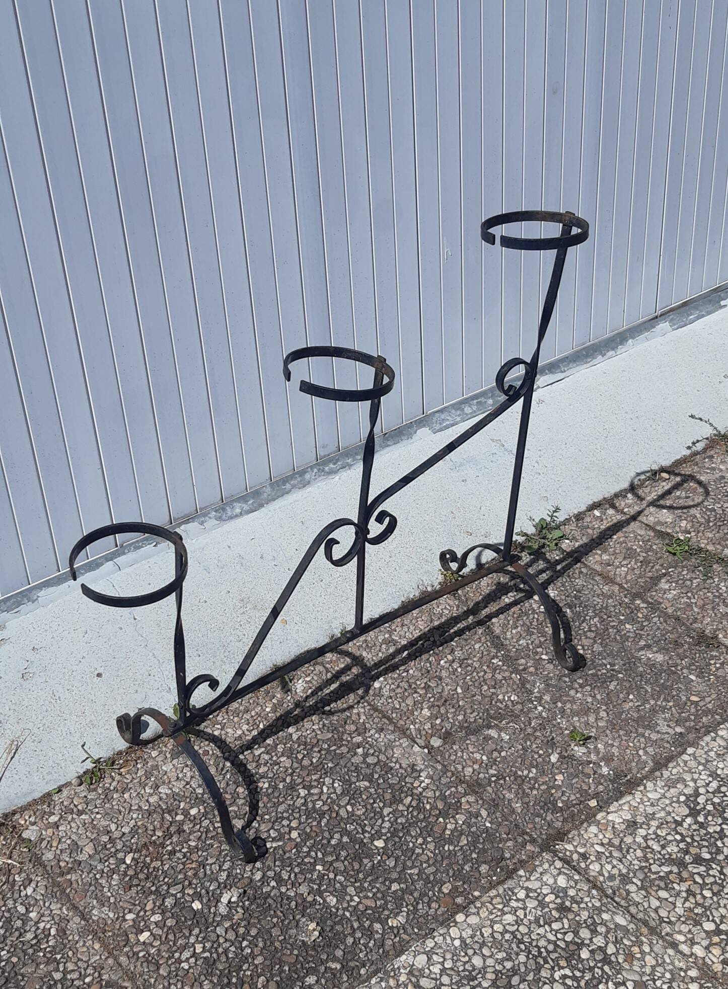 Porte plante en fer vintage