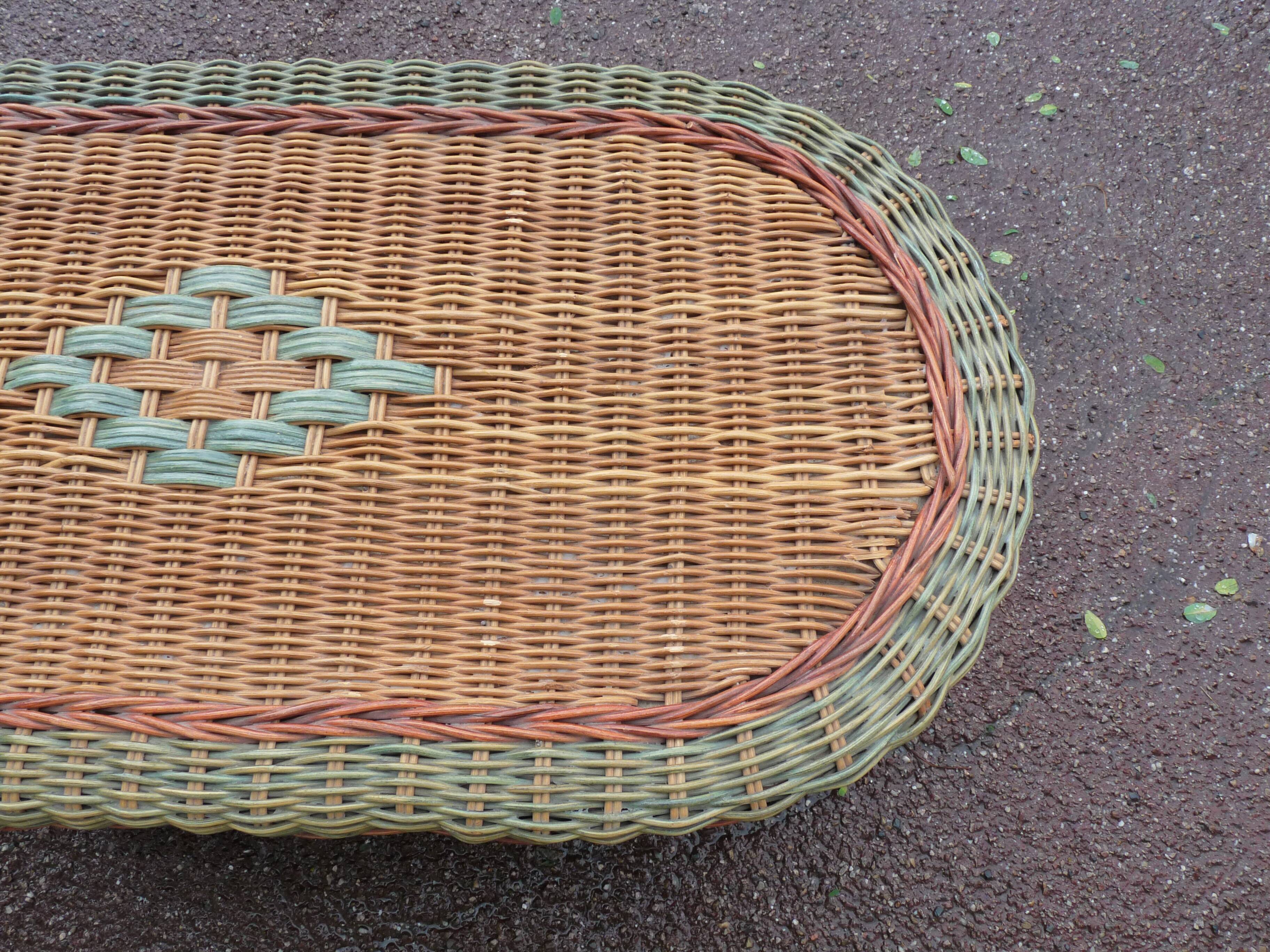 Coffee table - Wicker - Rattan - green red brown