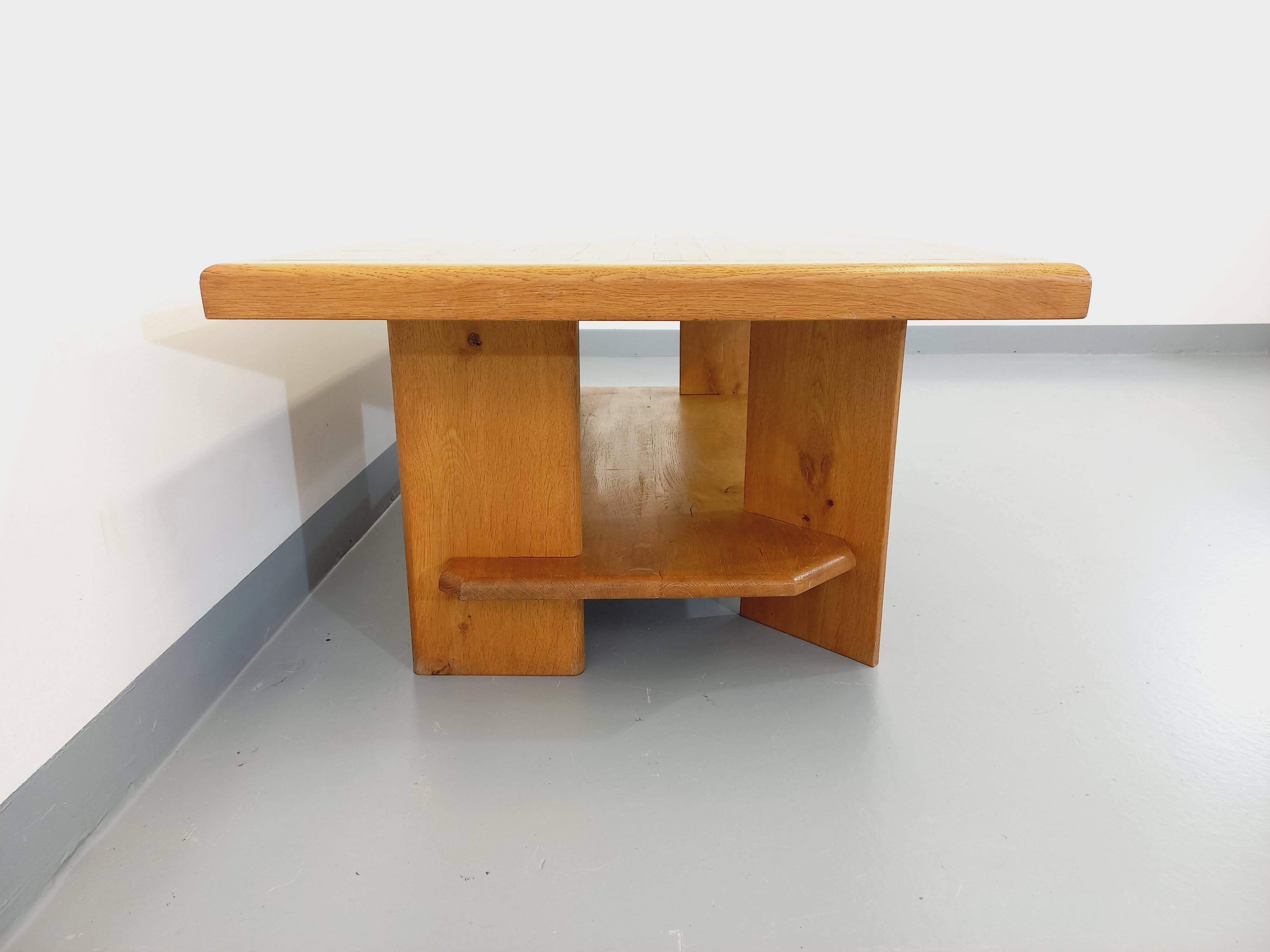 Vintage solid oak coffee table from the 70s 80s Perriand Regain Chapo style