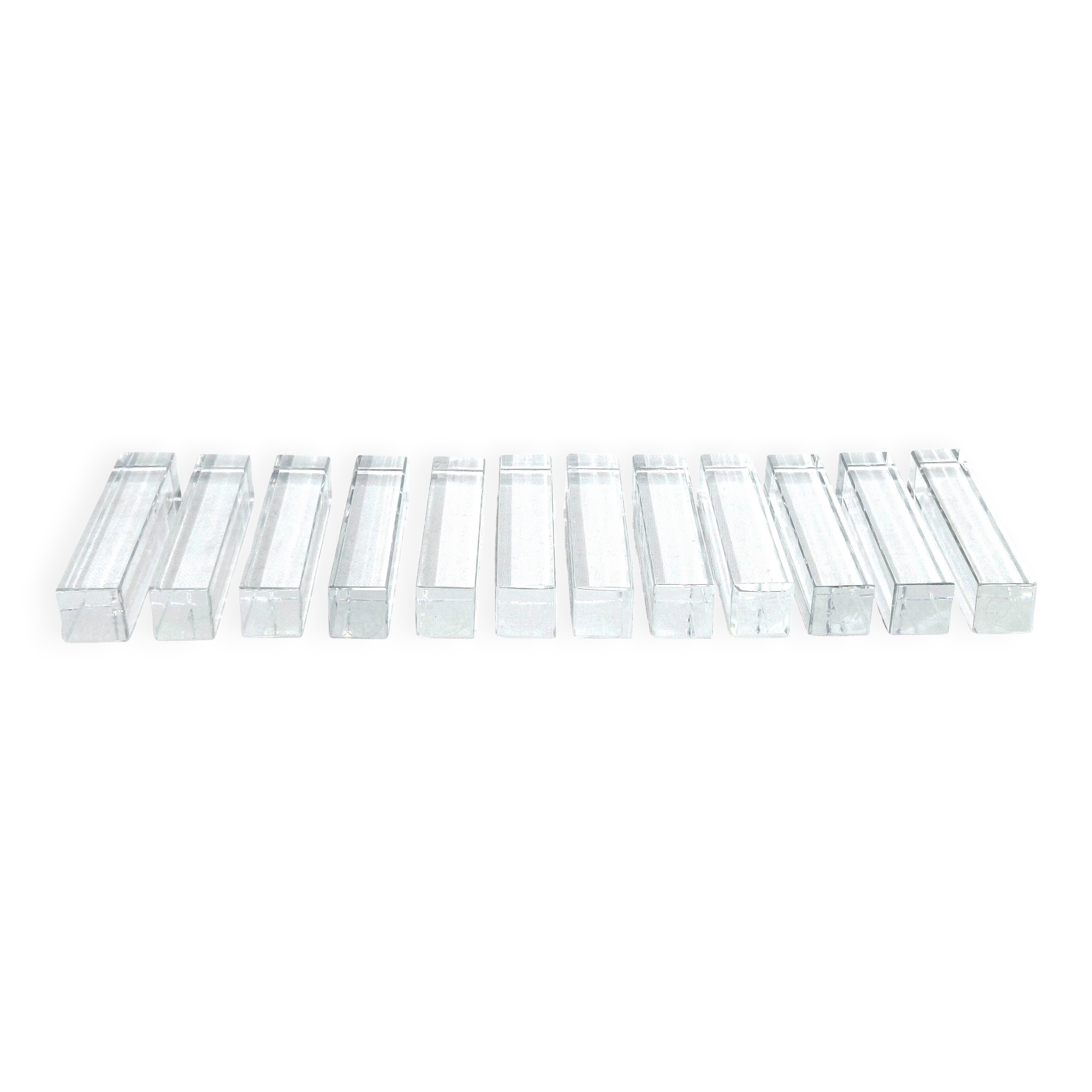 BACCARAT - 12 CRYSTAL KNIFE RESTS
